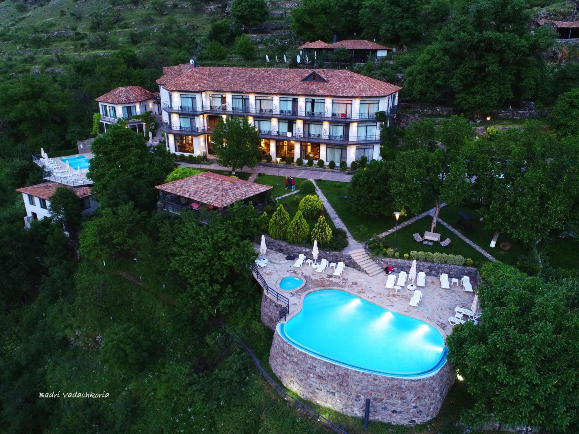 Vardzia Resort Εξωτερικό φωτογραφία